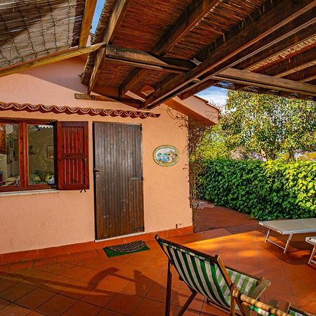 Il Cottage Di Villa Sveva, Splendida Vista Mare ポルト・サント・ステーファノ エクステリア 写真