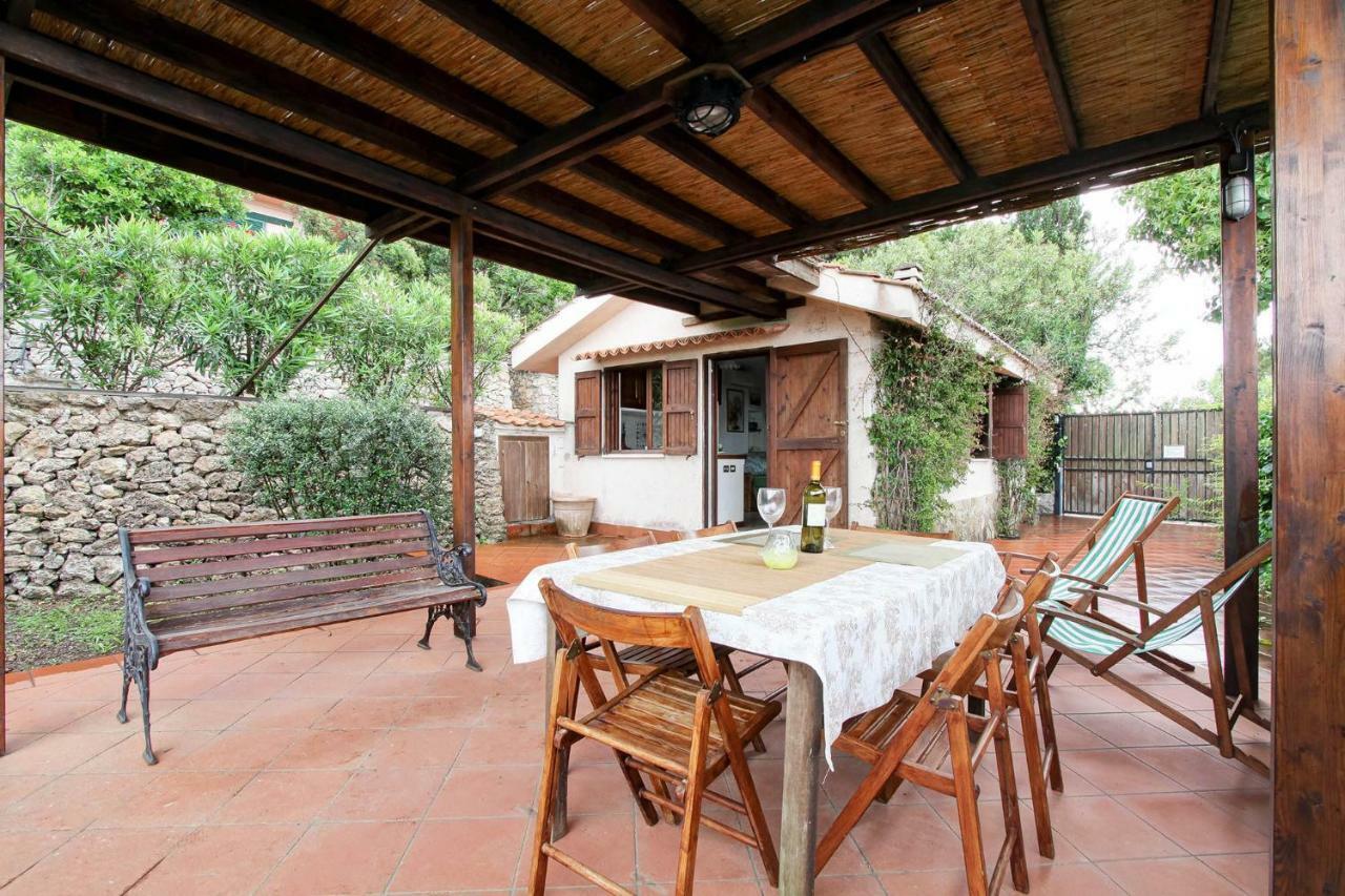 Il Cottage Di Villa Sveva, Splendida Vista Mare ポルト・サント・ステーファノ エクステリア 写真